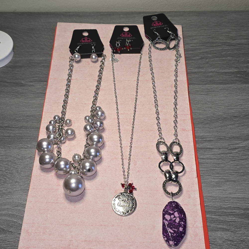 Paparazzi Silver and Purple Necklace Set